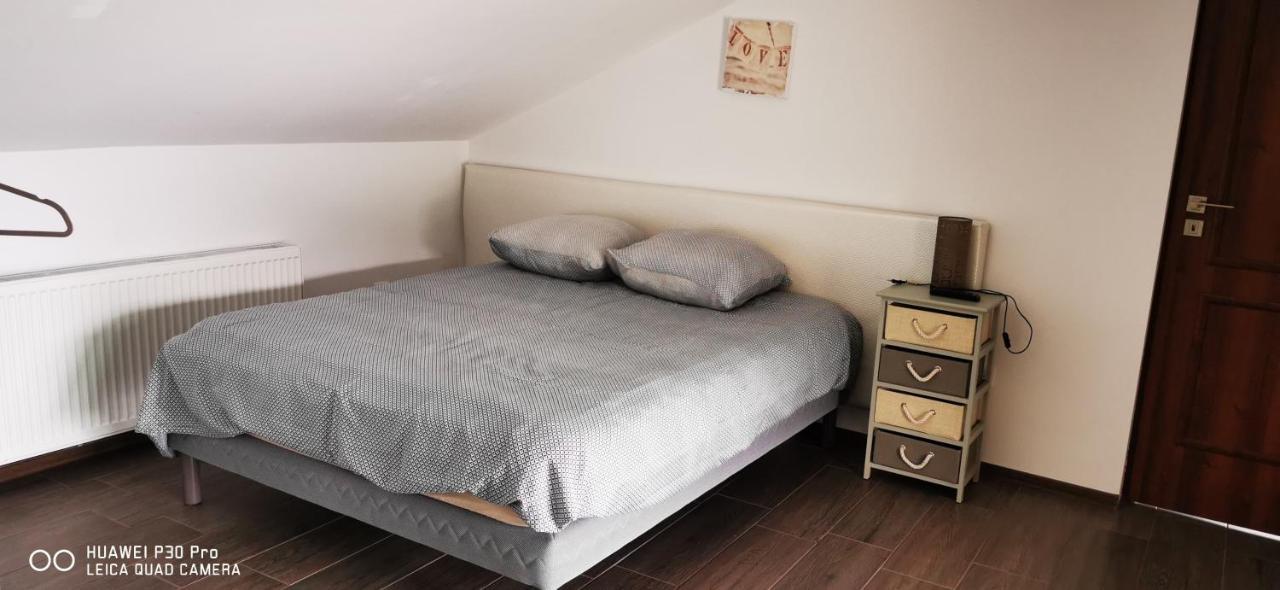 Luca'S Home Orşova 외부 사진
